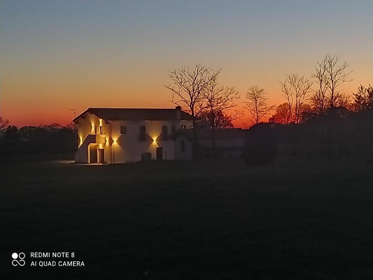 Agriturismo Casale Lisalola Hotel Sutri Luaran gambar