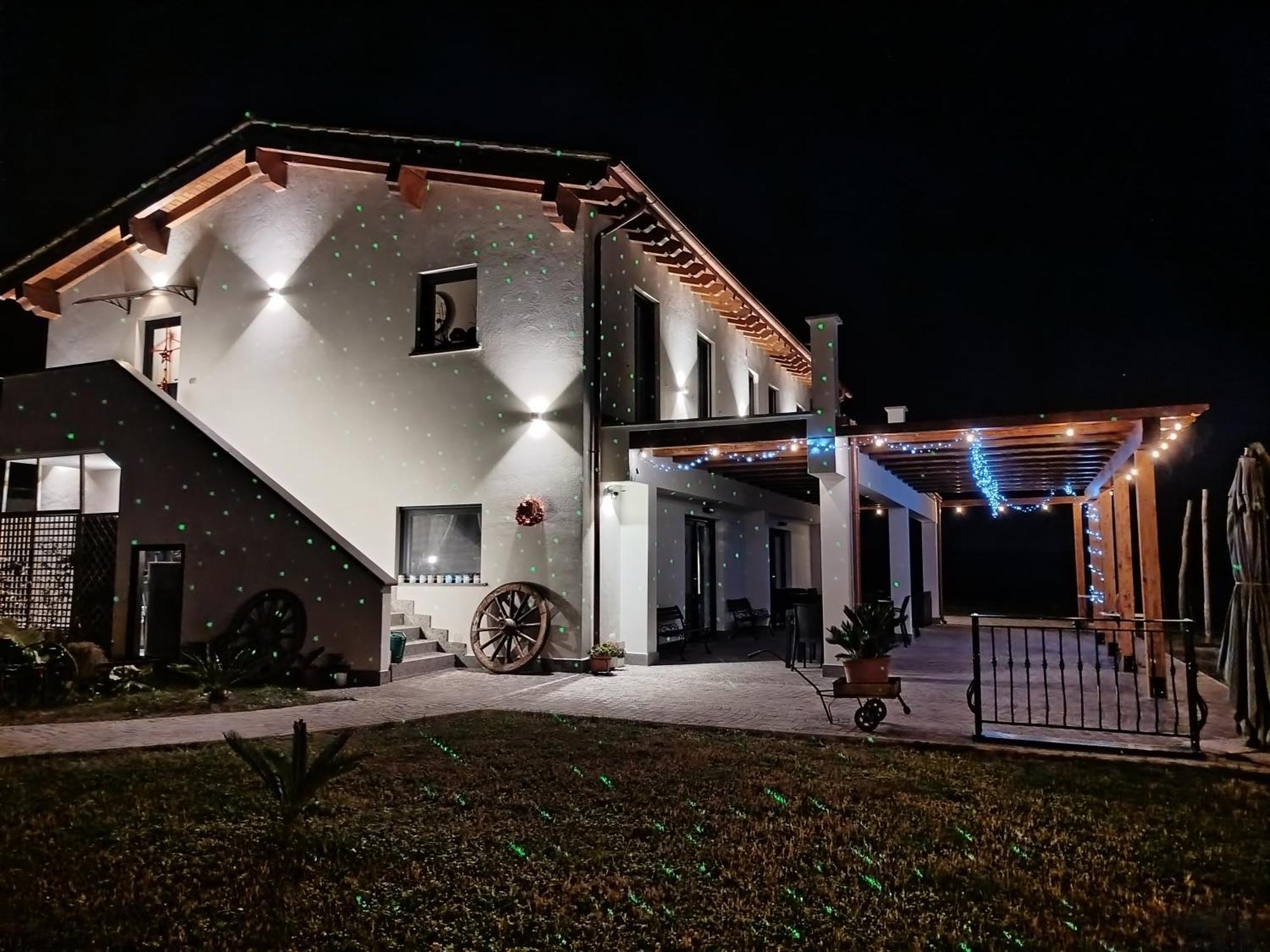 Agriturismo Casale Lisalola Hotel Sutri Luaran gambar